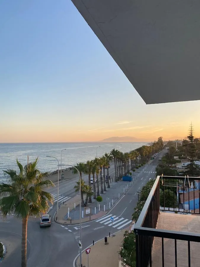 Sea View Apartment / A Primera Linea De Playa Málaga